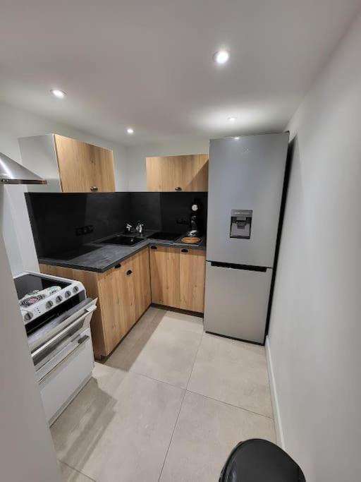 Studio 2 Personnes Equipe Carignan-de-Bordeaux Exterior photo